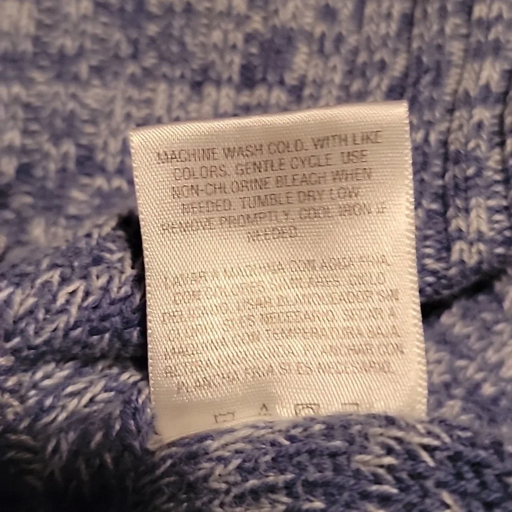 Blue and White Sweater - Picture 7 of 7